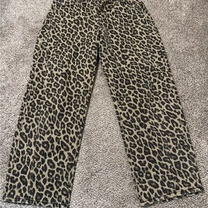 Leopard Print Risen BarrelWomen Jeans